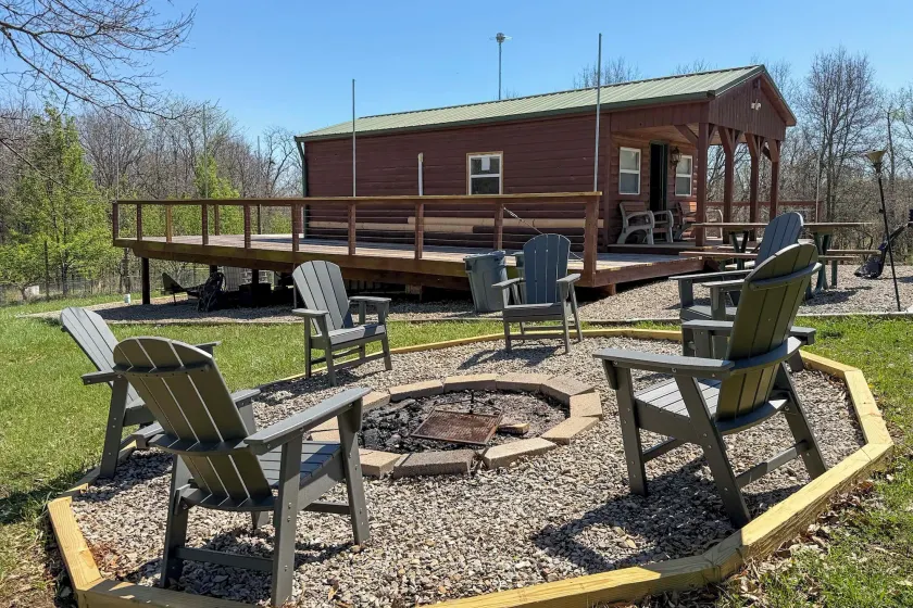 Fishing Pond & Treehouse: Tranquil Maysville Cabin - Image 1