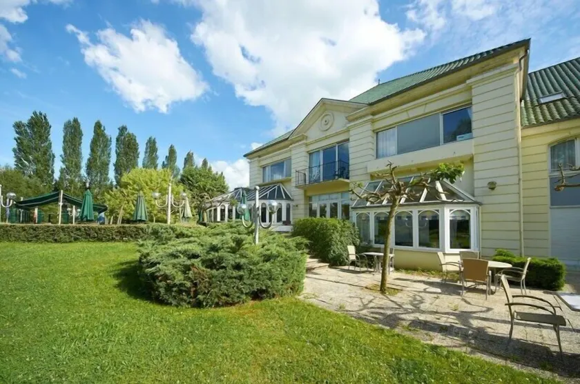 Hôtel Restaurant Le Rive Gauche - Image 1