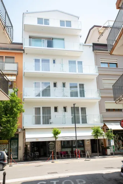 Hotel Ragno D'Oro - Image 1