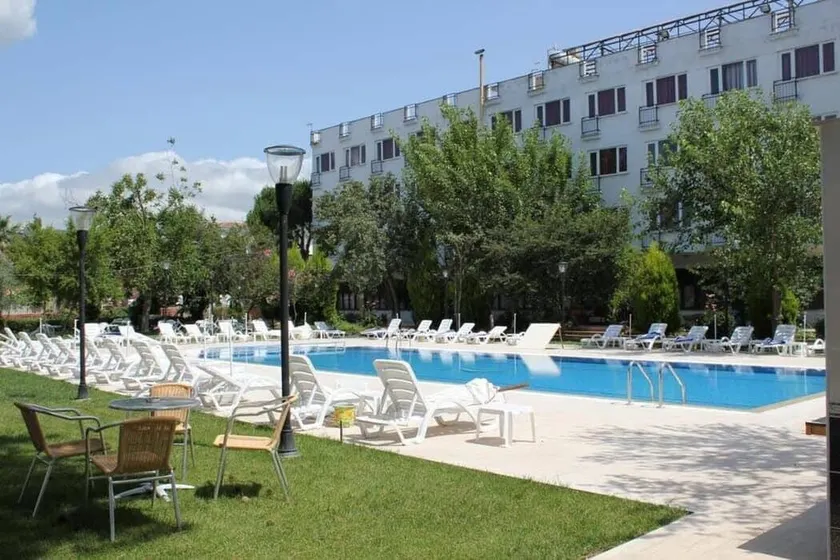 Grand Erdek Hotel - Image 1