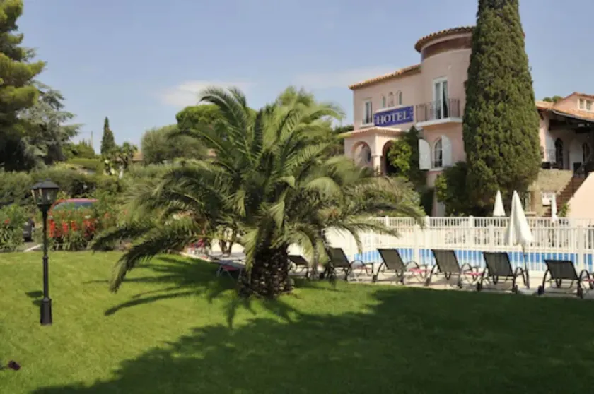 Hotel Villa Des Anges - Image 1