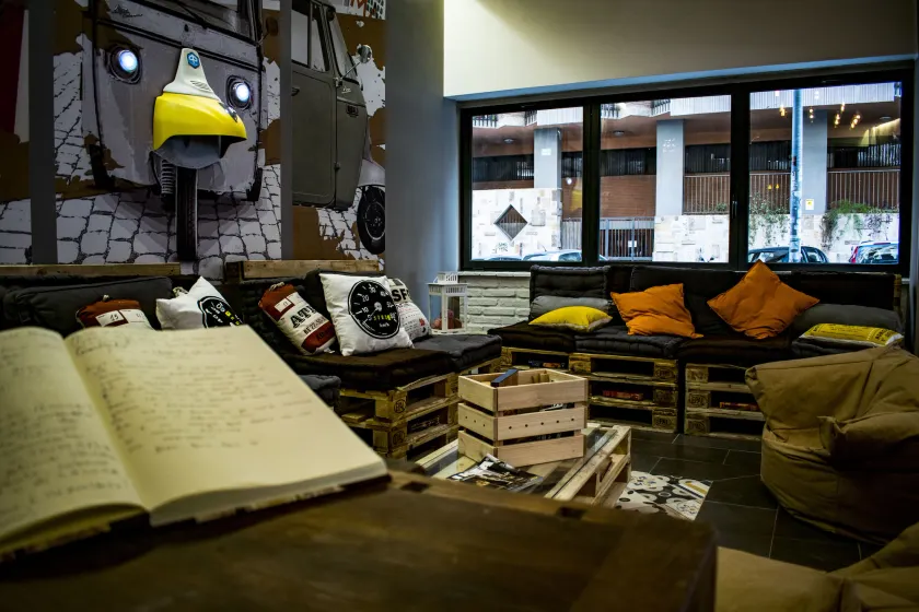 Hostel Trastevere - Image 1