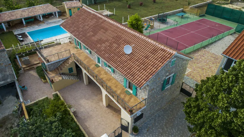 Božini dvori- Villa with Pool, Sauna , Jacuzzi and multifunkcional sport Court - Image 1