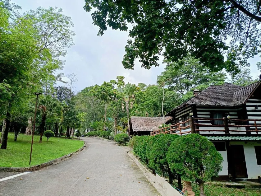 Baan Chom Doi Resort - Image 1