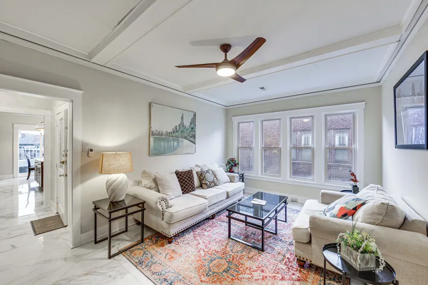 4 Mi to Market Square: Bright Apt w/ Balconies - Image 1