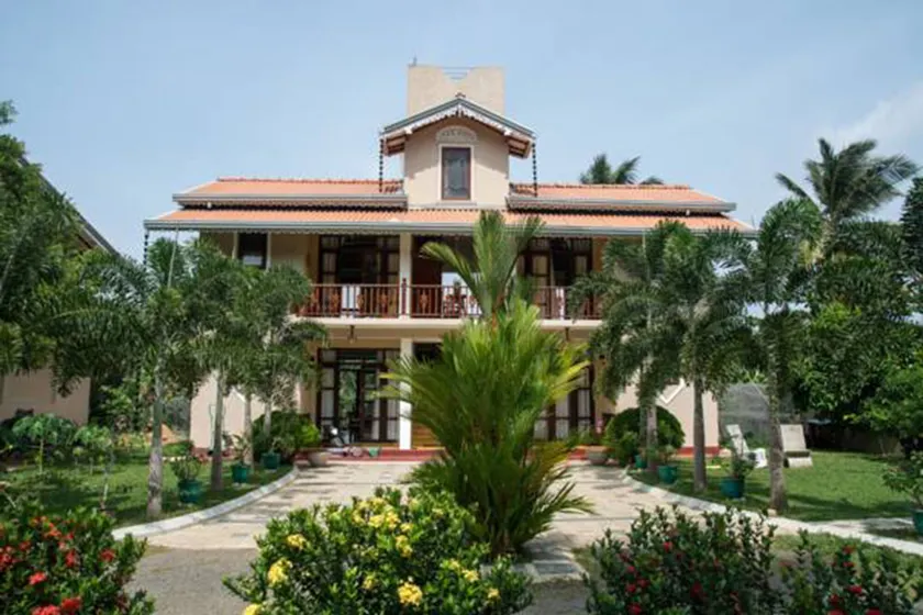 Peacock Villa - Image 1