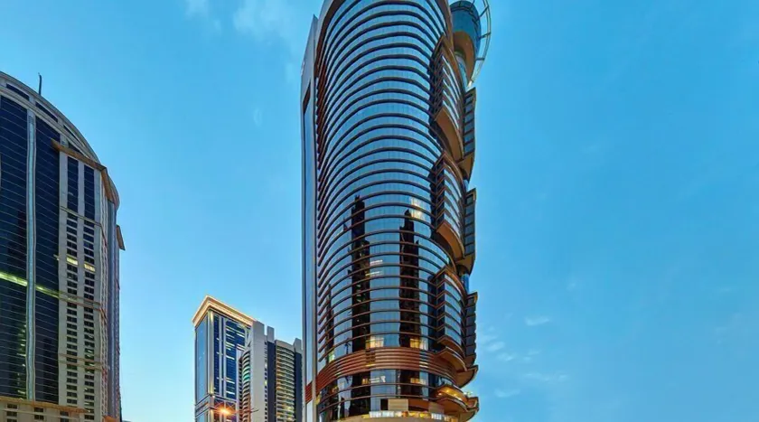 Best Plaza West Bay Hotel - Image 1