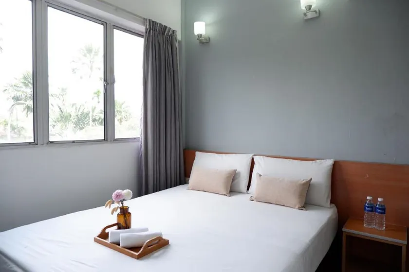 Indah Garden Hotel - Image 1