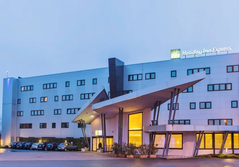 Holiday Inn Express Milano Malpensa Airport - Image 1