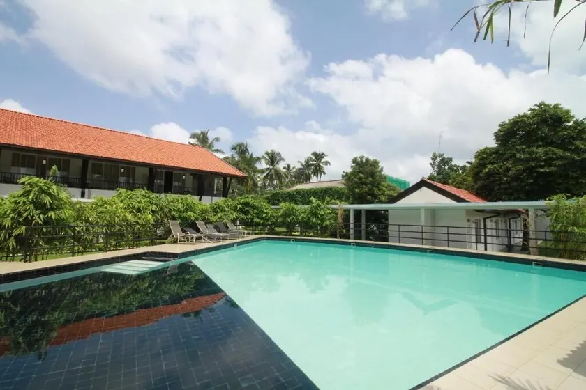 Garden Beach Hotel Kalutara - Image 1