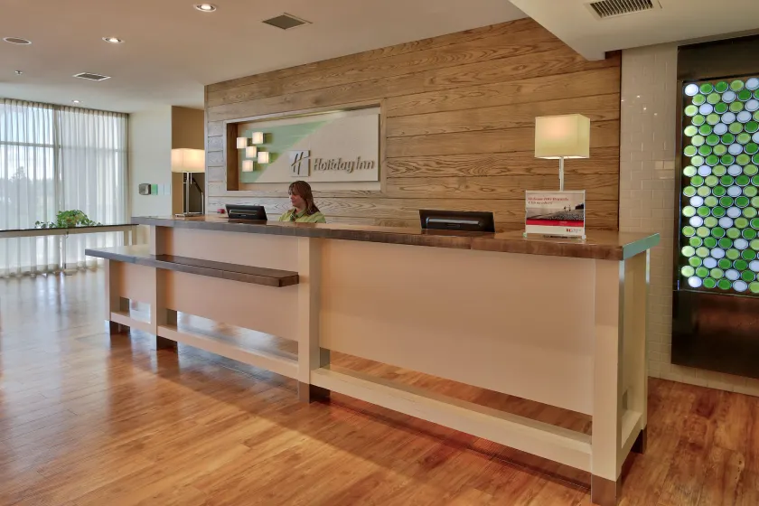 Holiday Inn Roswell by IHG - Lobby