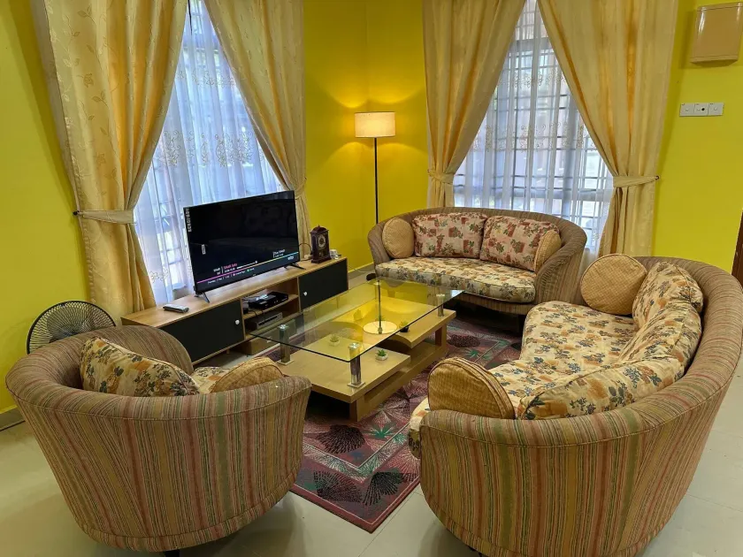 GS HOMESTAY WHOLE VILLA - Image 1