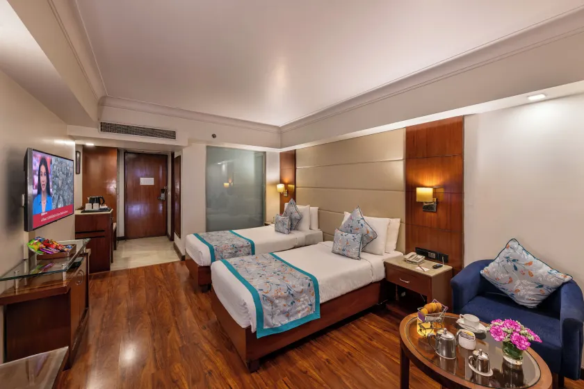 Lords Plaza Jaipur - Image 1
