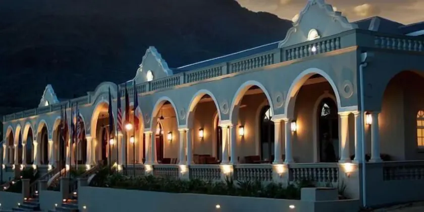 The Royal Hotel - Image 1