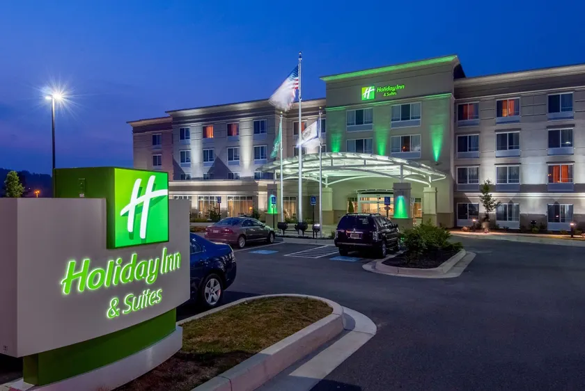 Holiday Inn Hotel & Suites Beckley by IHG - Image 1