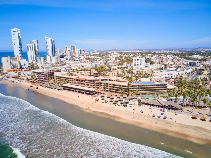 Hotel Playa Mazatlan - Image 1