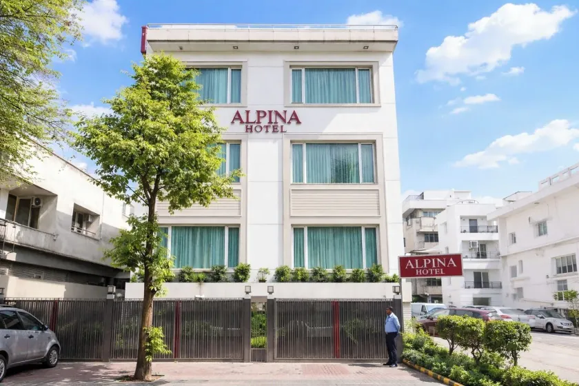Alpina Hotels & Suites - Image 1