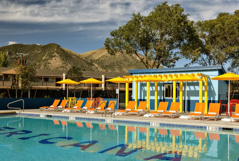 Americana Motor Hotel in Flagstaff near NAU & Downtown - Image 1
