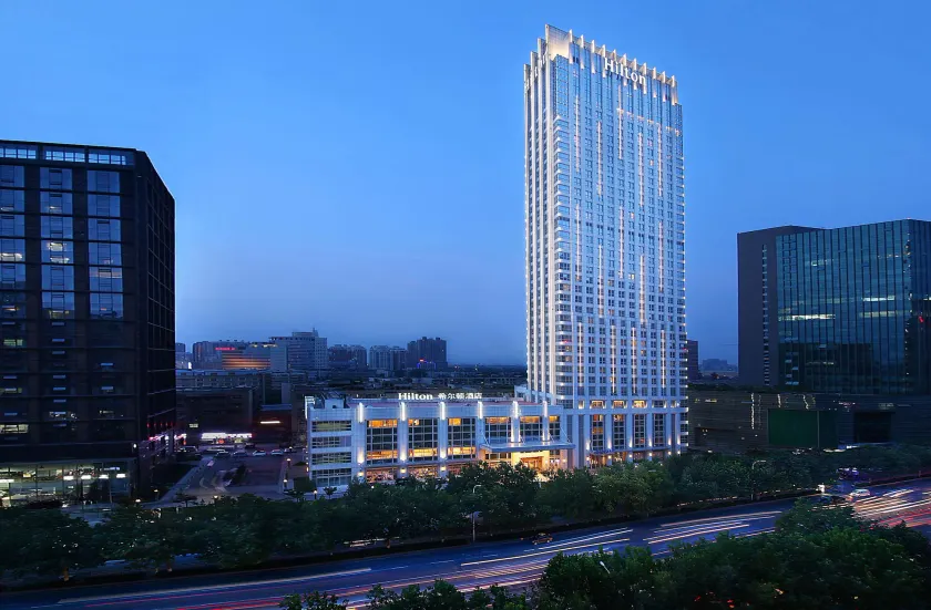 Hilton Zhengzhou - Image 1