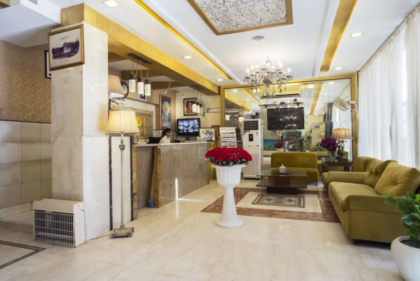 Hotel Picasso near Peera Garhi Paschim Vihar New Delhi - Image 1