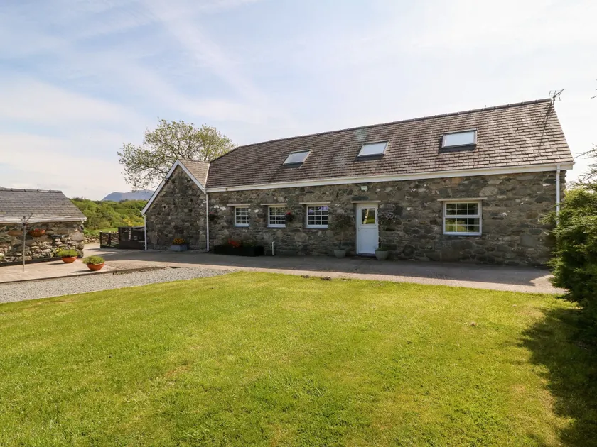 Bodrual Cottage - Image 1