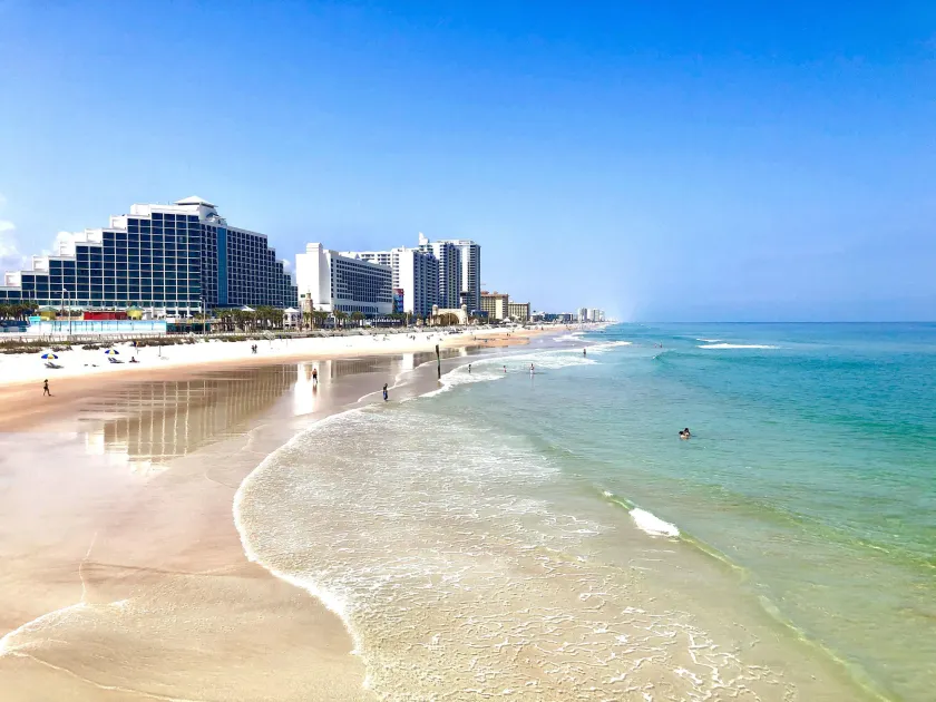 Hilton Daytona Beach Oceanfront Resort - Image 1