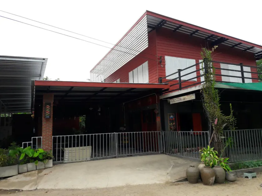 Baan Raiplaysoi Homestay - Image 1