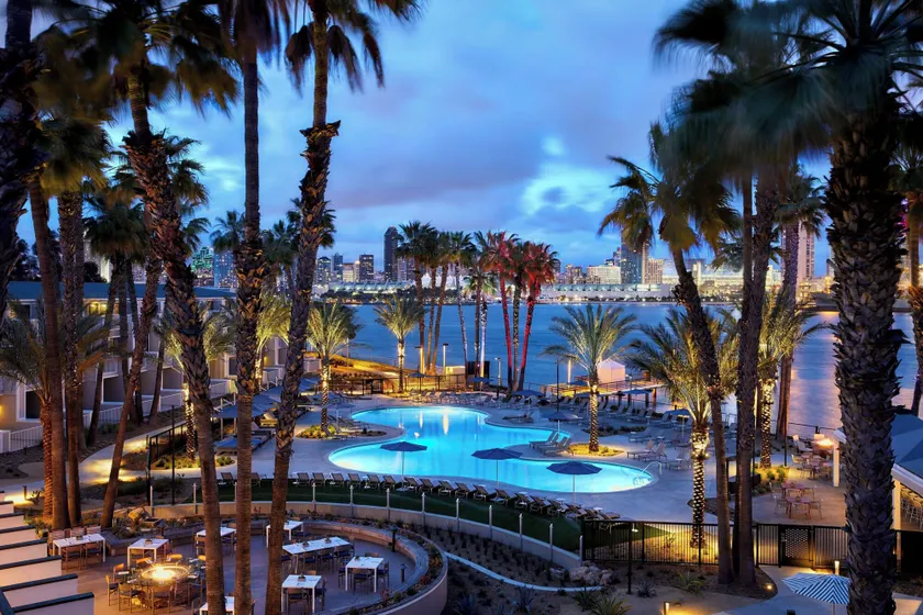 Coronado Island Marriott Resort & Spa - Image 1