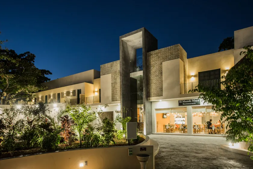 Waye Valladolid Centro - Sustainable, Authentic Experiences & Pet Friendly Boutique Hotel - Image 1
