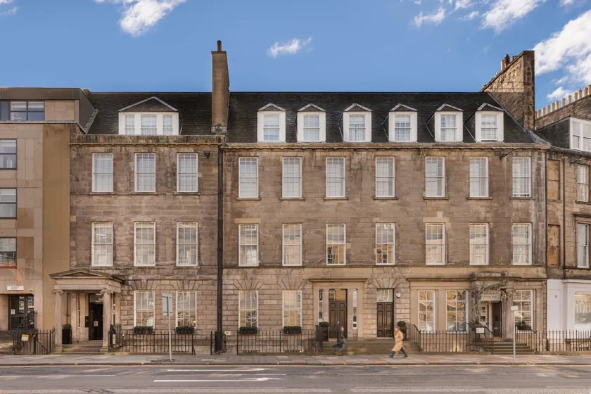 Heeton Concept Aparthotel Edinburgh Queen Street - Image 1