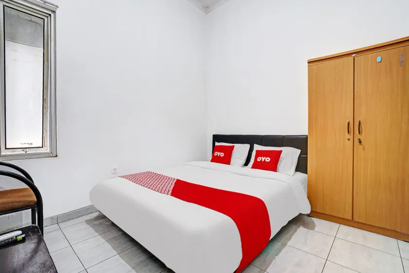 Hotel O Srimahi Residence - Image 1