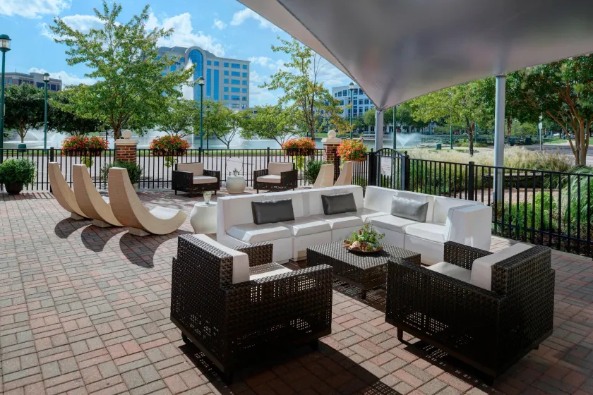 Newport News Marriott at City Center - Image 1