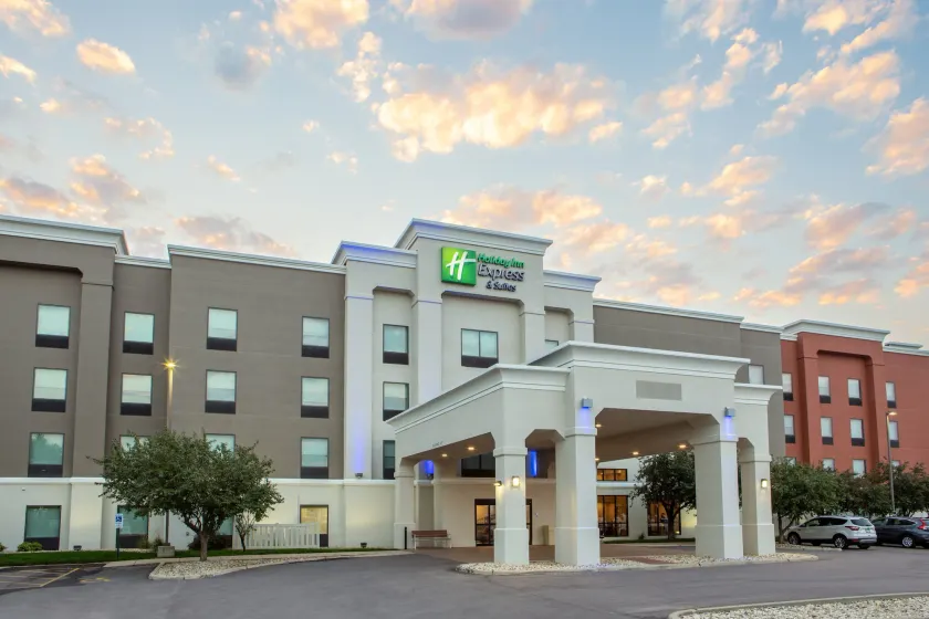 Holiday Inn Express & Suites Sioux City-South by IHG - Image 1