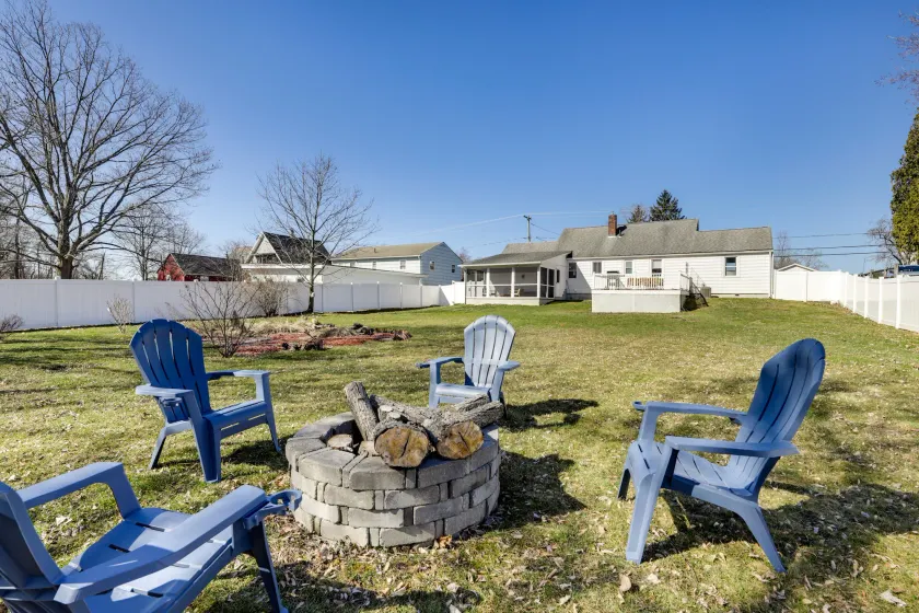 Massachusetts Vacation Rental w/ Deck - Image 1