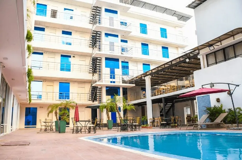 Hotel Kinova - Salinas - Image 1