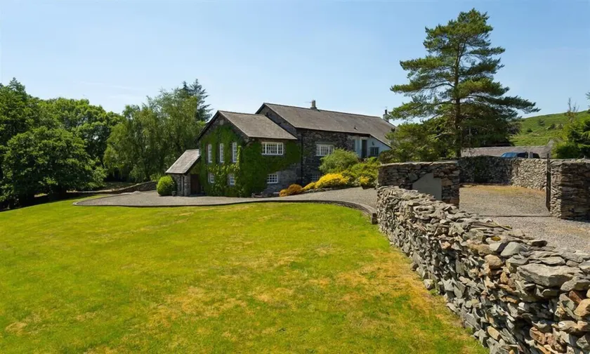 Bank Barn at Rusland - Image 1