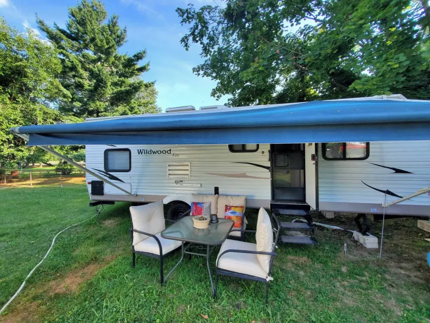 Wildwood Camper De Sleeps 6-7, - Image 1