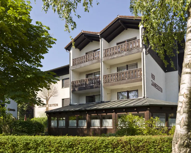 Hotel Garni Vier Jahreszeiten - Image 1