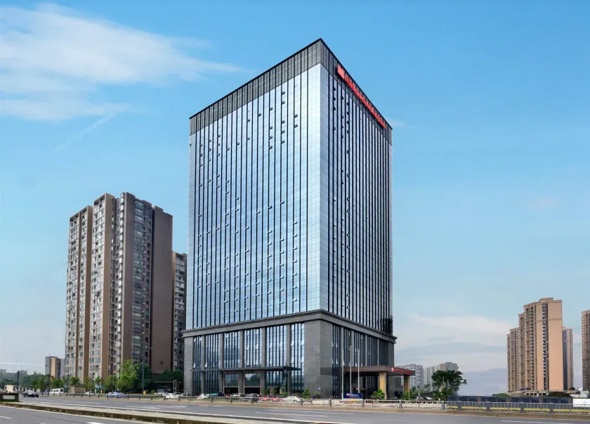 Hilton Garden Inn Chengdu Huayang - Image 1