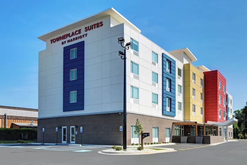 TownePlace Suites by Marriott Sumter - Image 1