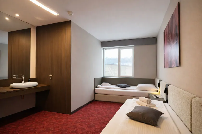 Kongres Hotel Roca - Image 1