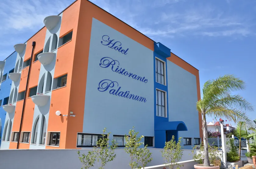 Hotel Palatinum - Image 1