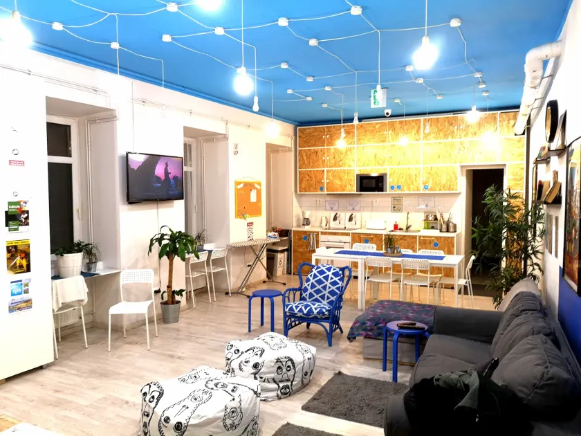 Hello Hostel - Image 1