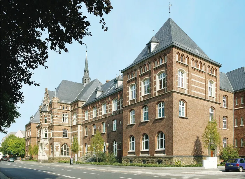 Collegium Leoninum - Image 1