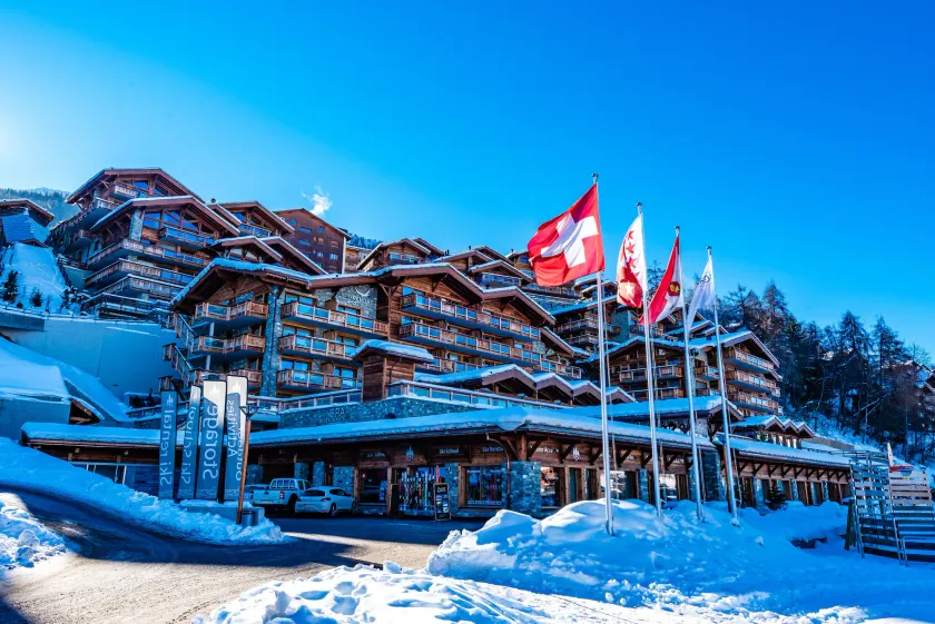 Nendaz 4 Vallées & SPA 4* Superior - Image 1