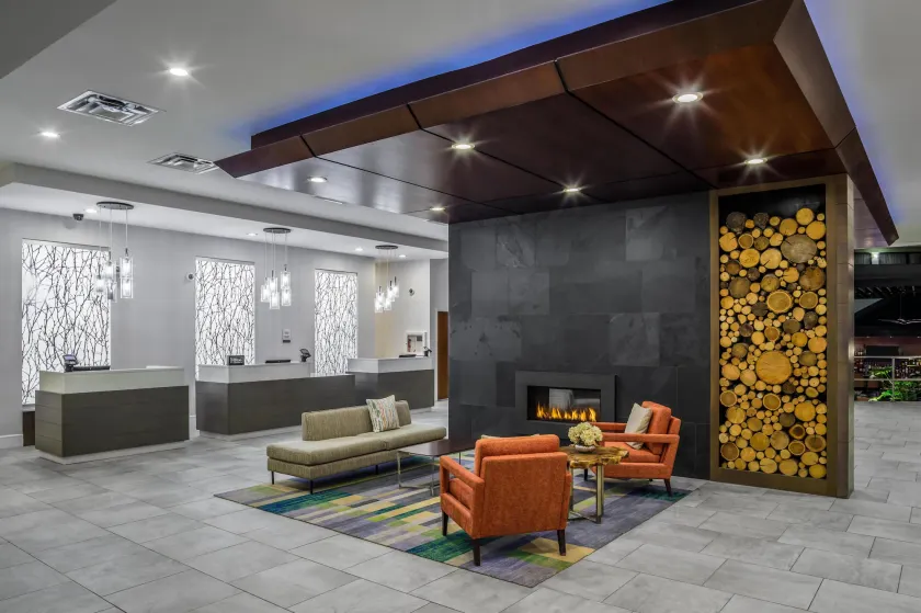 DoubleTree by Hilton Rochester - Image 1