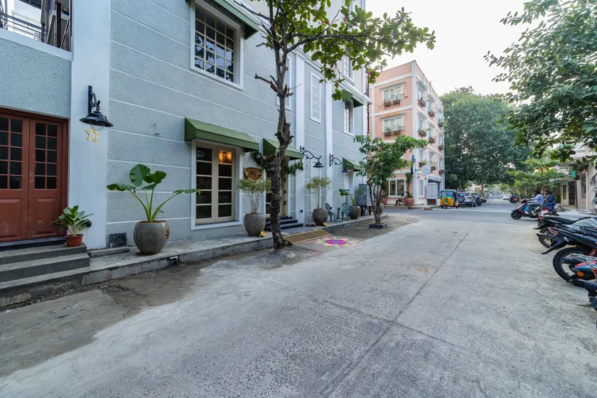 De Fleur Hotel - Image 1