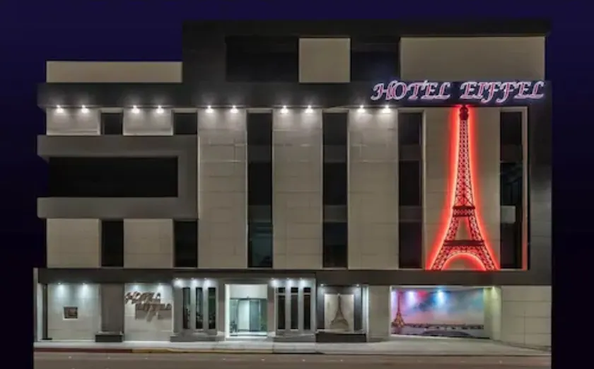 HOTEL EIFFEL - Image 1