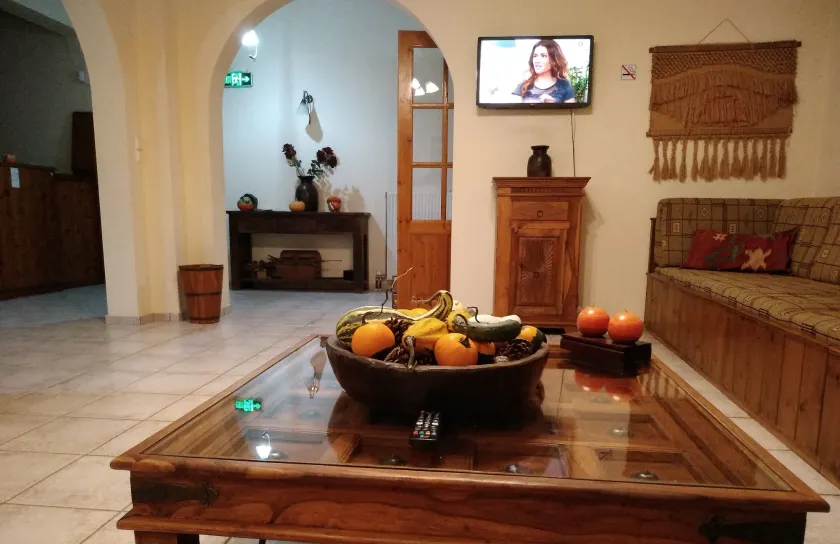 Hotel Spiridoula - Lobby sitting area