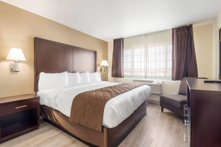 Econo Lodge Umatilla Columbia River Area - Image 1
